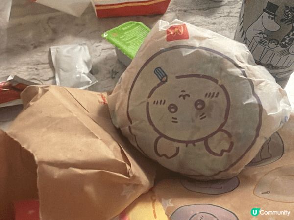 我最鍾意古本屋 因為我覺得佢頭上嘅蟹鉗好可愛！我老公最愛us...
