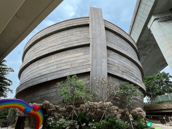位於馬灣的挪亞方舟公園好適合一家大細去玩，因為可以接觸大自然...