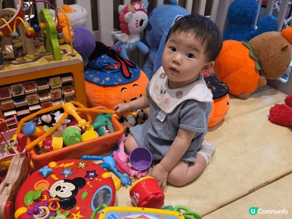 親子餐廳真係一個好地方，大人可以食野之餘，小朋友可以喺旁邊玩...