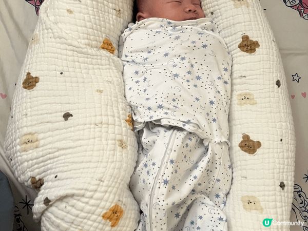 哄睡神器手掌拍拍以及睡袋，手掌拍拍模擬人嘅手掌，睡袋模擬被抱...