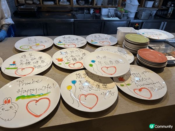 我認為食自助餐 最緊要環境舒服，多款式，想食甜先就攞甜嘅先，...
