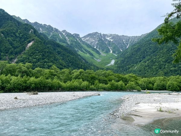 第1張：日本上高地，被稱為「神的故鄉」，擁有清澈的梓川與高山...