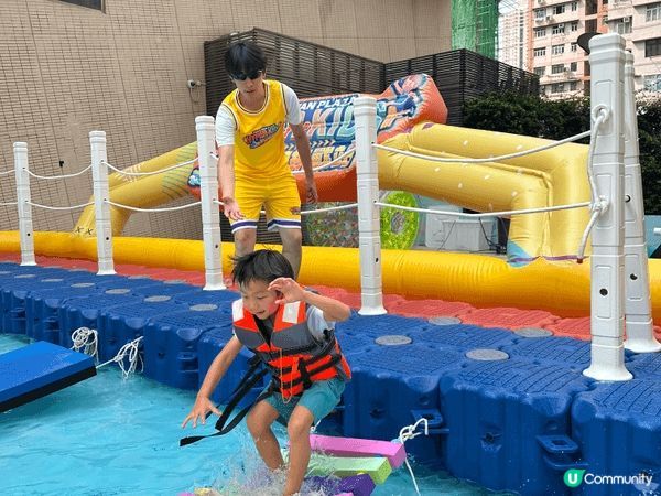暑假消暑嘅好方法，梗係荃灣廣場嘅hyper kids，又可以...