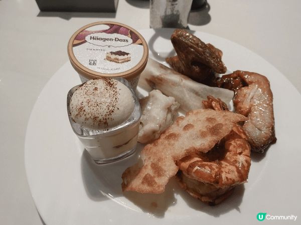 JW cafe環境及食品都有一定水準，海鮮新鮮美味，花膠是l...