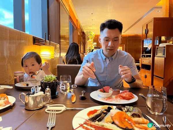 通常睇自助餐性價比高唔高就係睇佢哋嘅冷盤海鮮，因為無特別烹調...