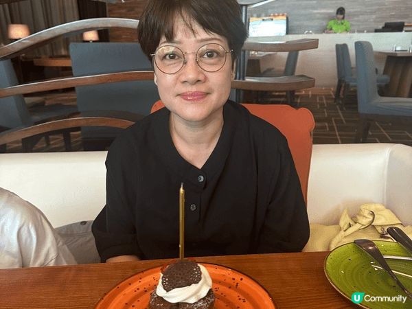 位於大學站旁的GRAND HYATT 沙田凱悅酒店咖啡廳自助...