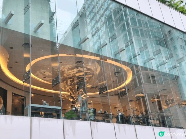 環境舒適位於灣仔核心地段（諾富特世紀酒店），地點優越。餐廳環...