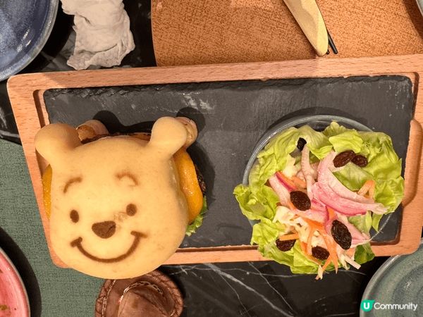 去澳門一日遊，特登去左推出期間限定迪士尼美食嘅餐廳嘉宴，一上...