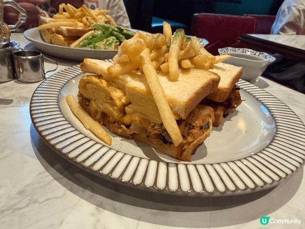 位於灣仔合和中心的「星光喫茶洋食」
