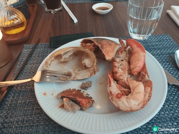 尖沙咀麗晶酒店自助餐,完全係食環境,食物還可以。