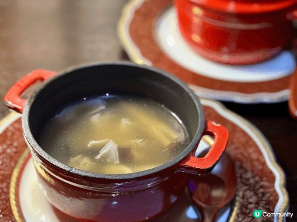 呢餐係我喺深圳食得最滿意嘅西餐之一，由前菜餐湯主菜同埋甜品都...