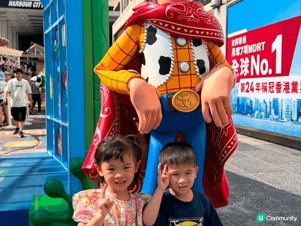 趁海港城toy story 佈置仲未更換，