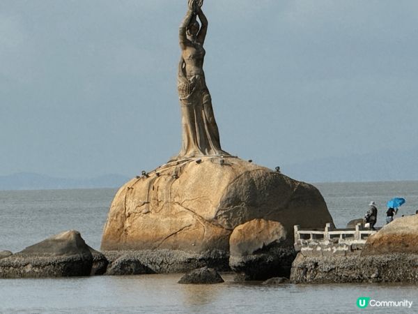 地點為珠海野狸島的日月貝大劇院與情侶路漁女燈塔，交通可乘高鐵...