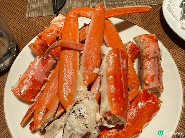 呢間係東涌世茂喜來登酒店，真係好好食，性價比好高，呢間嘅食物...