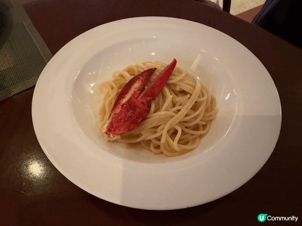 Cafe Marco 很適合帶長輩去食自助餐，因為有很多熱盤...