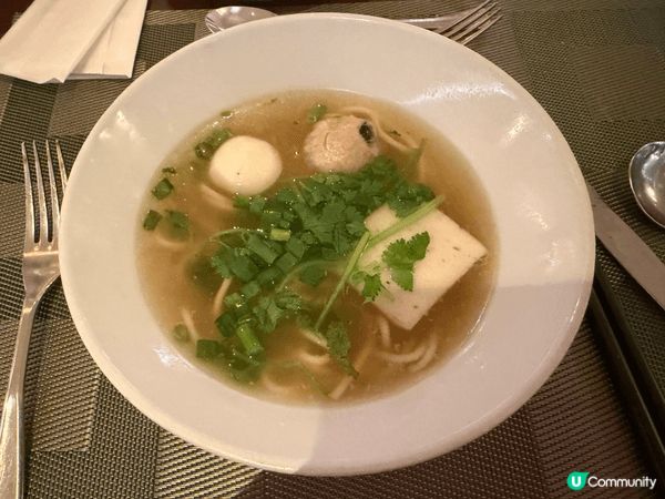 Cafe Marco 很適合帶長輩去食自助餐，因為有很多熱盤...