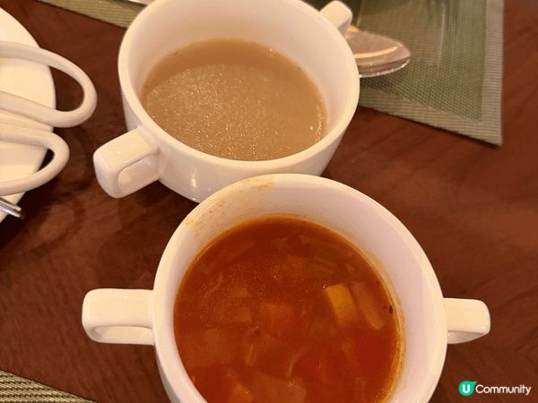 Cafe Marco 很適合帶長輩去食自助餐，因為有很多熱盤...