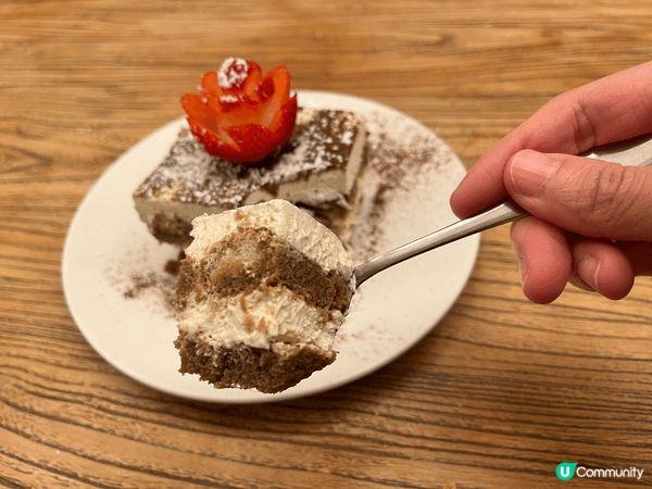 經過連續一個月高強度嘅密集工作，終於嚟到星期五，真係要放鬆吓...