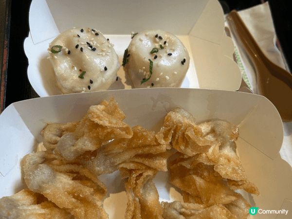 全隻雞：大班人聚會或者一家大細食飯嘅必點主角！全隻上夠晒霸氣...