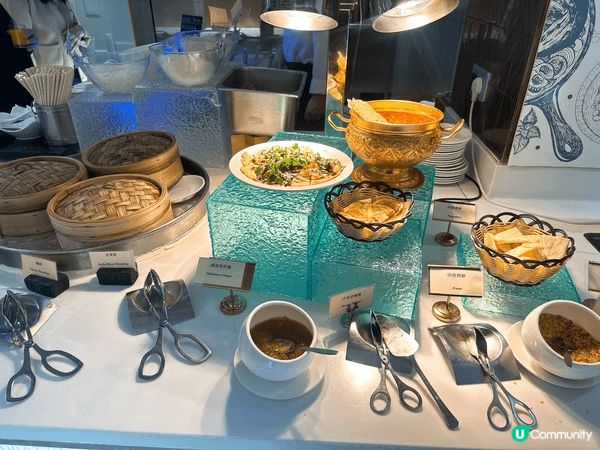 今次特登揀咗尖沙咀百樂酒店「Park Café」嘅中午自助餐...