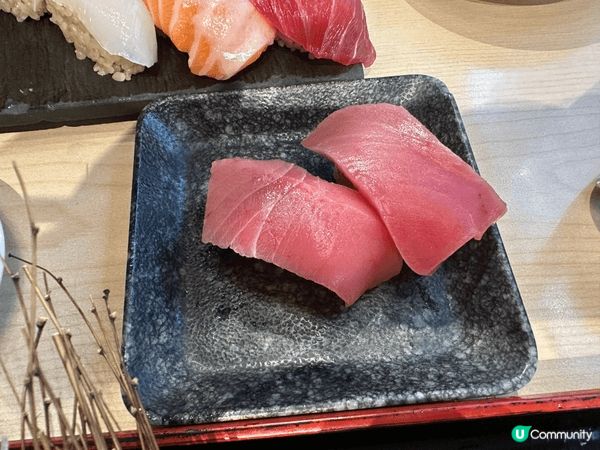 杉玉午市套餐真係抵食！我哋兩個人嗌咗布袋14貫、舟盛丼同中吞...