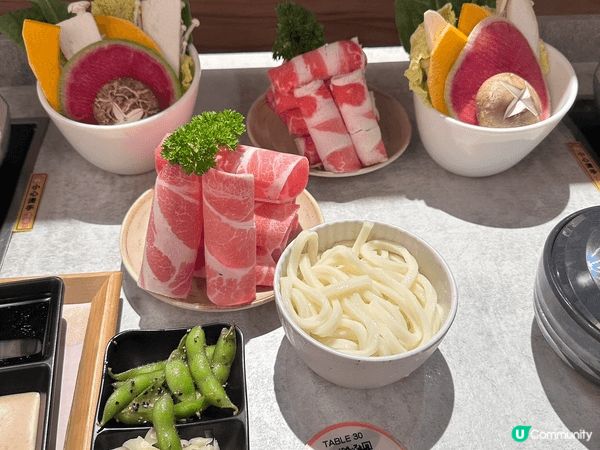 相信好多人都去過這個日式火鍋，我去食的原因也是羨慕名以來，質...