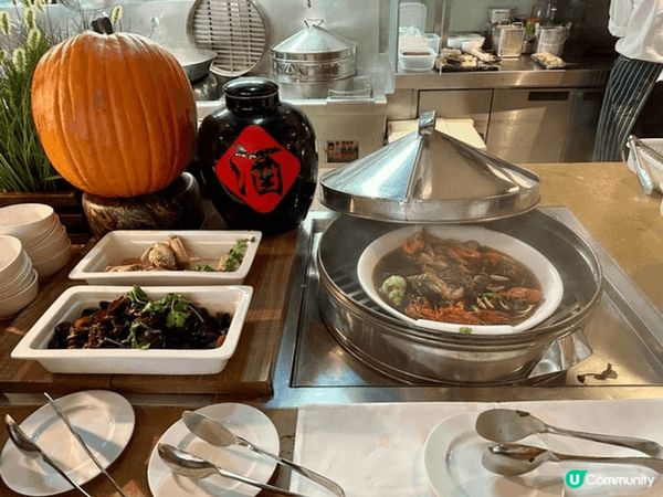 我去過尖沙咀嘅Hyatt酒店享用過自助餐, 佢性價比高, 除...