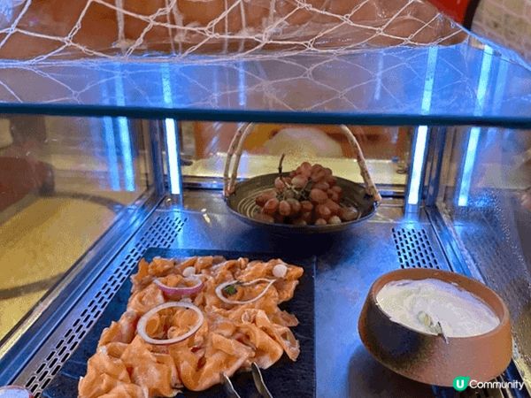 我去過尖沙咀嘅Hyatt酒店享用過自助餐, 佢性價比高, 除...