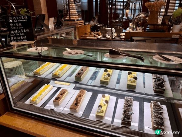 我去過尖沙咀嘅Hyatt酒店享用過自助餐, 佢性價比高, 除...