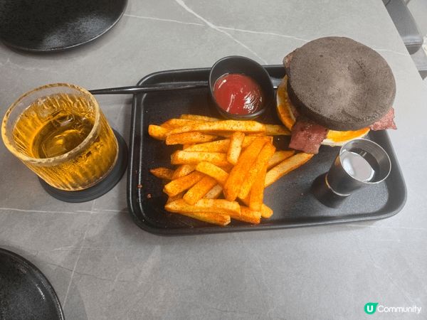 容易走漏眼的餐廳