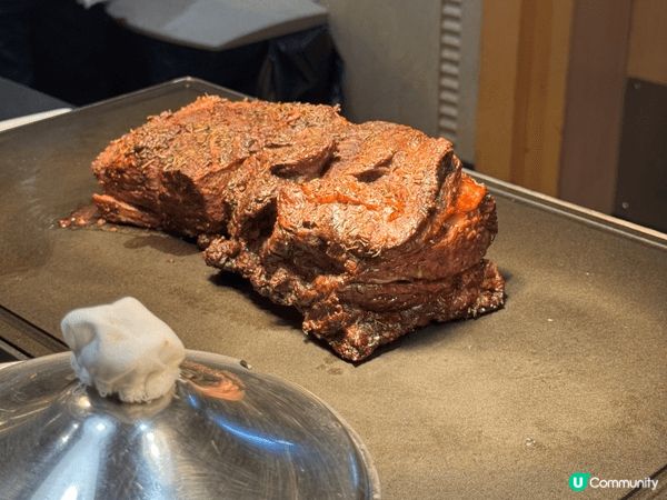 尖沙咀有一間一直以來水準都極高的酒店自助餐，就是香港朗廷酒店...