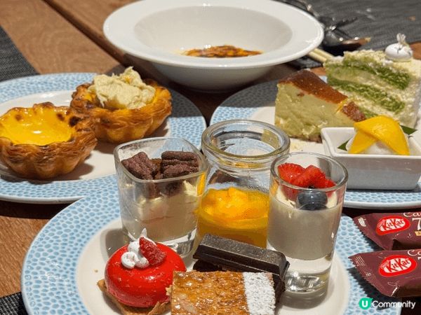 尖沙咀有一間一直以來水準都極高的酒店自助餐，就是香港朗廷酒店...