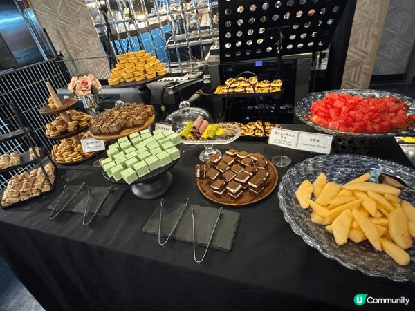屯門平民價半自助餐，環境幾好，叫一個主食餐加$20就可以有埋...