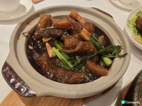 早排去咗旺角 MOKO 樓上間美心酒樓食晚飯，整體表現相當有...