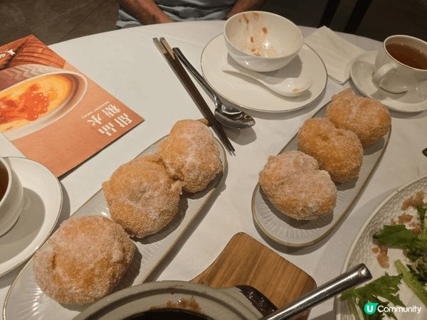 早排去咗旺角 MOKO 樓上間美心酒樓食晚飯，整體表現相當有...