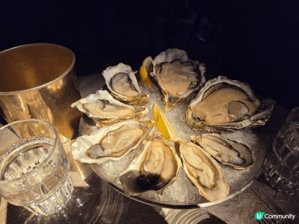 The Oyster House,位於灣仔皇后大道東202號...