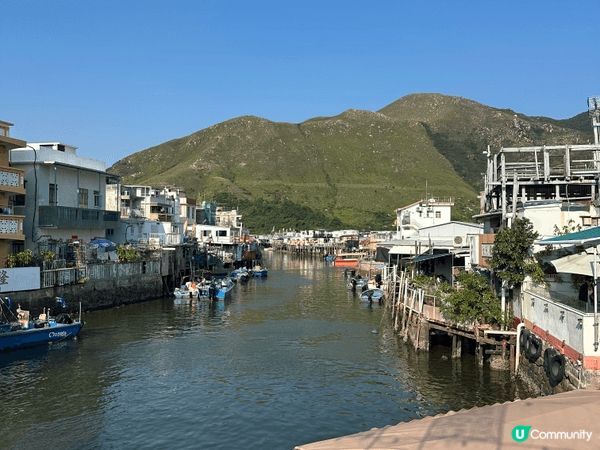 大澳有獨特嘅棚屋同貓貓街，風景有特色之餘，小朋友又可以坐船睇...