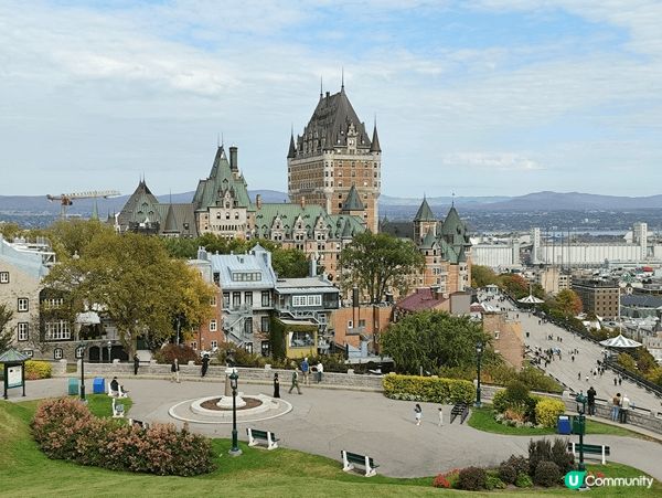 加拿大魁北克省魁北克市。聖羅倫斯河旁邊嘅城堡，為17-18世...