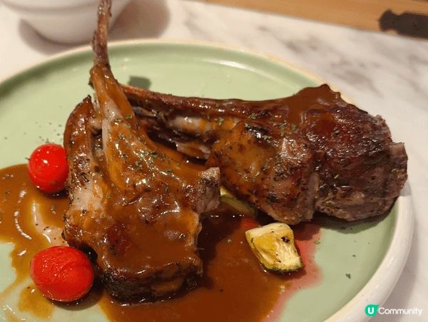 荃灣千色滙 Pokka Cafe 嘅食物足料，