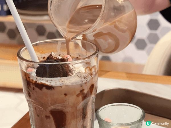 荃灣千色滙 Pokka Cafe 嘅食物足料，