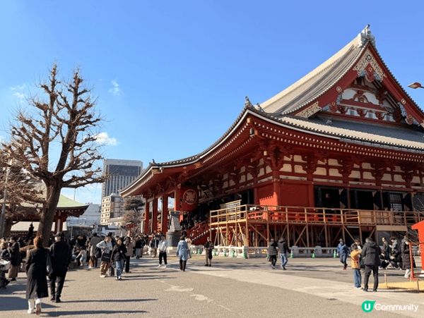 這裡是日本東京淺草。當日出行天氣非常好，我們去了淺草寺拜拜，...