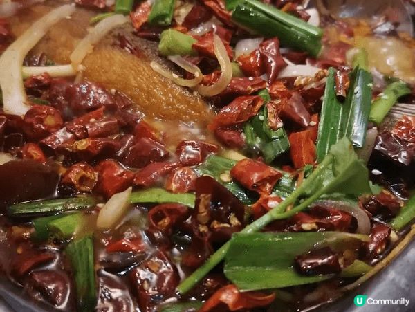 ☕ 精品咖啡（生活品味）：主打日系簡約風與精緻拉花。入口奶泡...