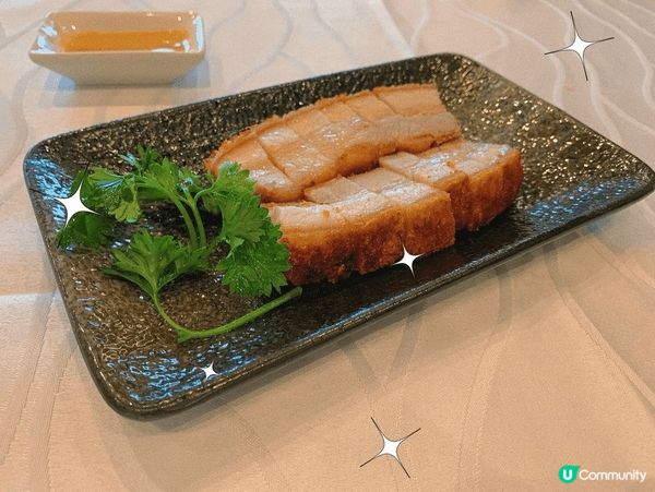 必試招牌菜: 晶瑩蝦餃皇 $33