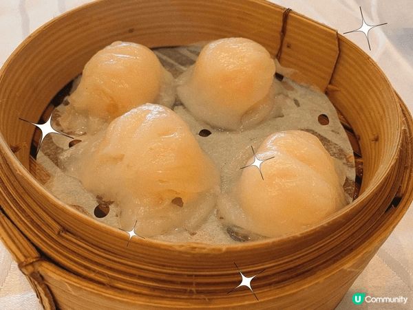 必試招牌菜: 晶瑩蝦餃皇 $33