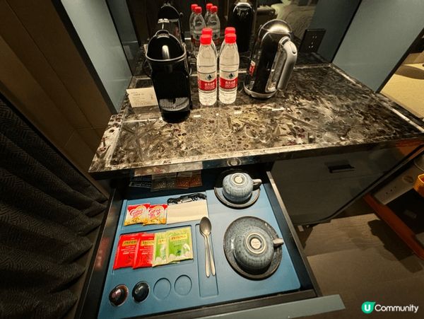 暑假帶埋屋企個細路去澳門玩，順便開箱珠海拱北最新嗰間「凱悅酒...
