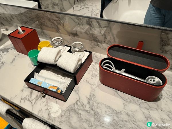 暑假帶埋屋企個細路去澳門玩，順便開箱珠海拱北最新嗰間「凱悅酒...