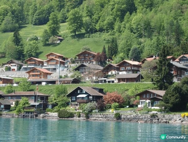 位於瑞士的獅子紀念碑是最具代表性的歷史地標之一，紀念1792...