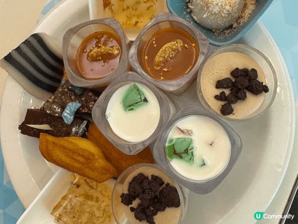 自助餐任飲任食；價錢又抵選擇又多；重點推介甜品較多款式，最重...