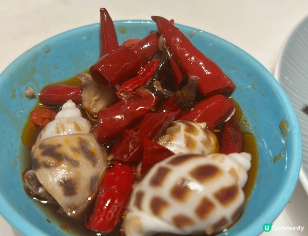 那天入住深圳威尼斯英迪格酒店，試了酒店內鄰間餐廳的自助晚餐很...
