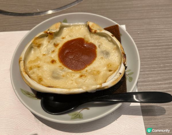 去日本廣島，除了食廣島燒、廣島蠔，也去了蟹道樂歎蟹宴。中午時...